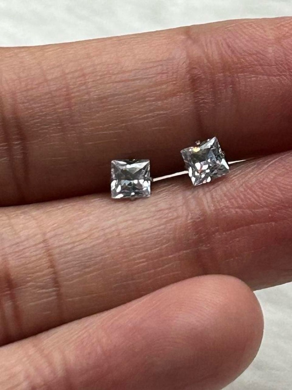 Classic Clear Square CZ Stud Earrings - Dainty Women's Jewelry